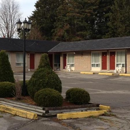 Lotus Motel Cobourg Eksteriør bilde